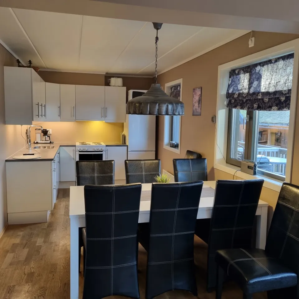 KJUSGRENDA 85A