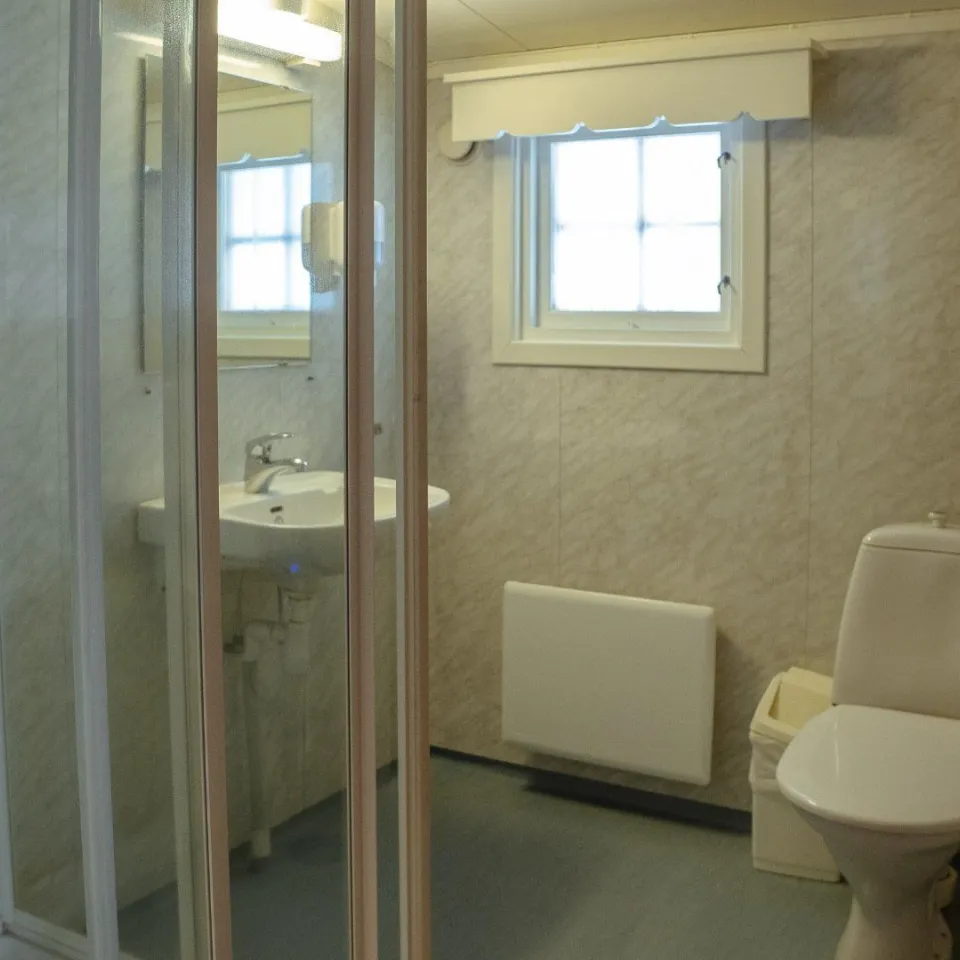 Helårshytte Nordtunet for 6 personer med dusj og wc