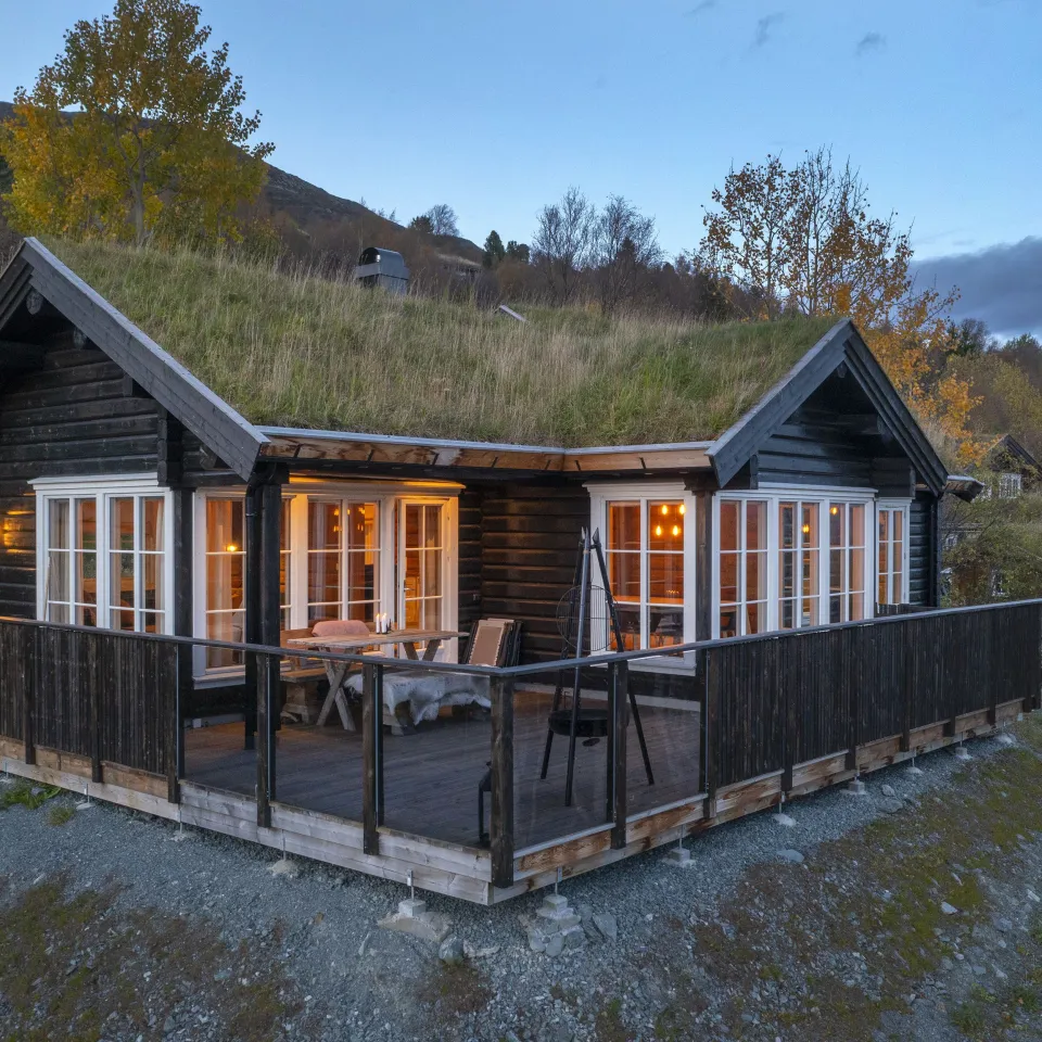 STØLSTRØAVEGEN 28