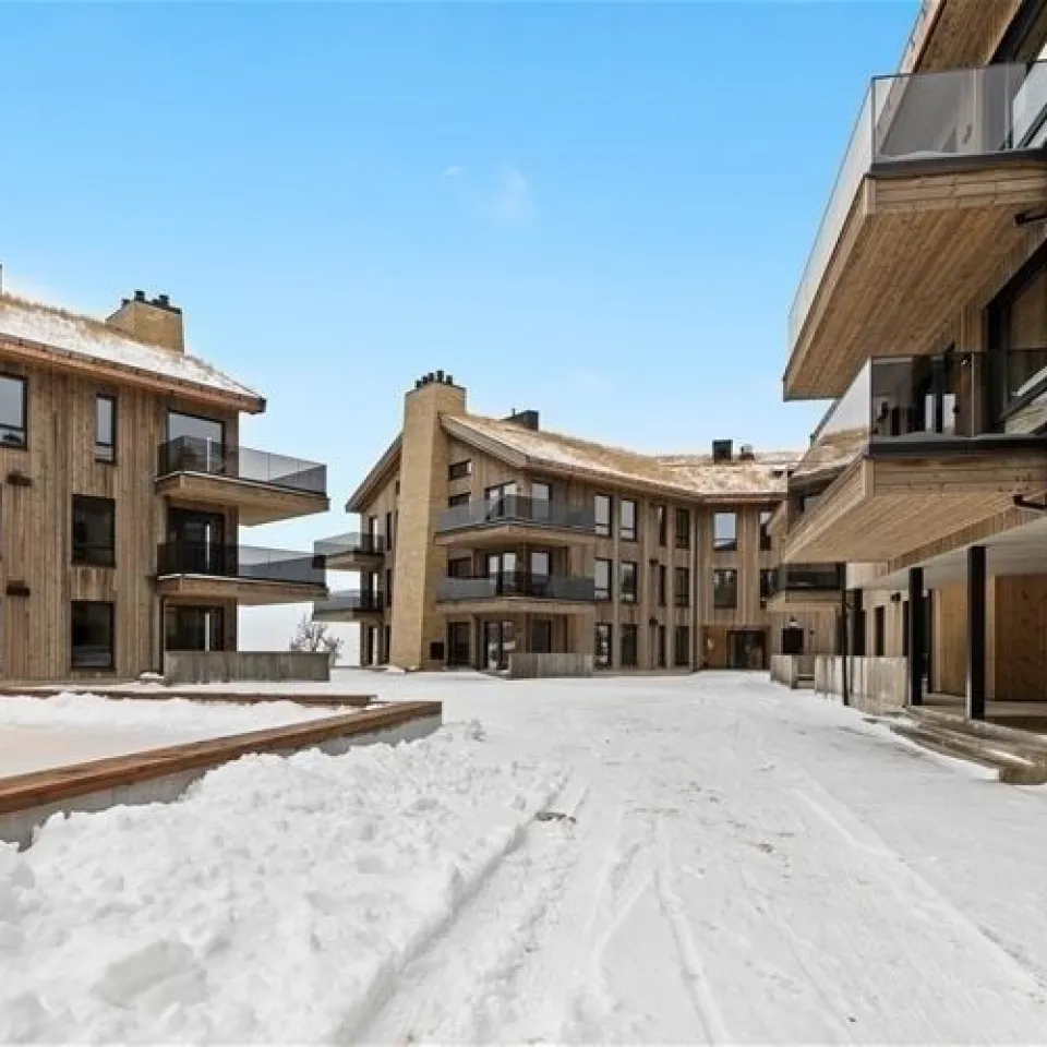 MOSETERTOPPEN SKISTADION B0201