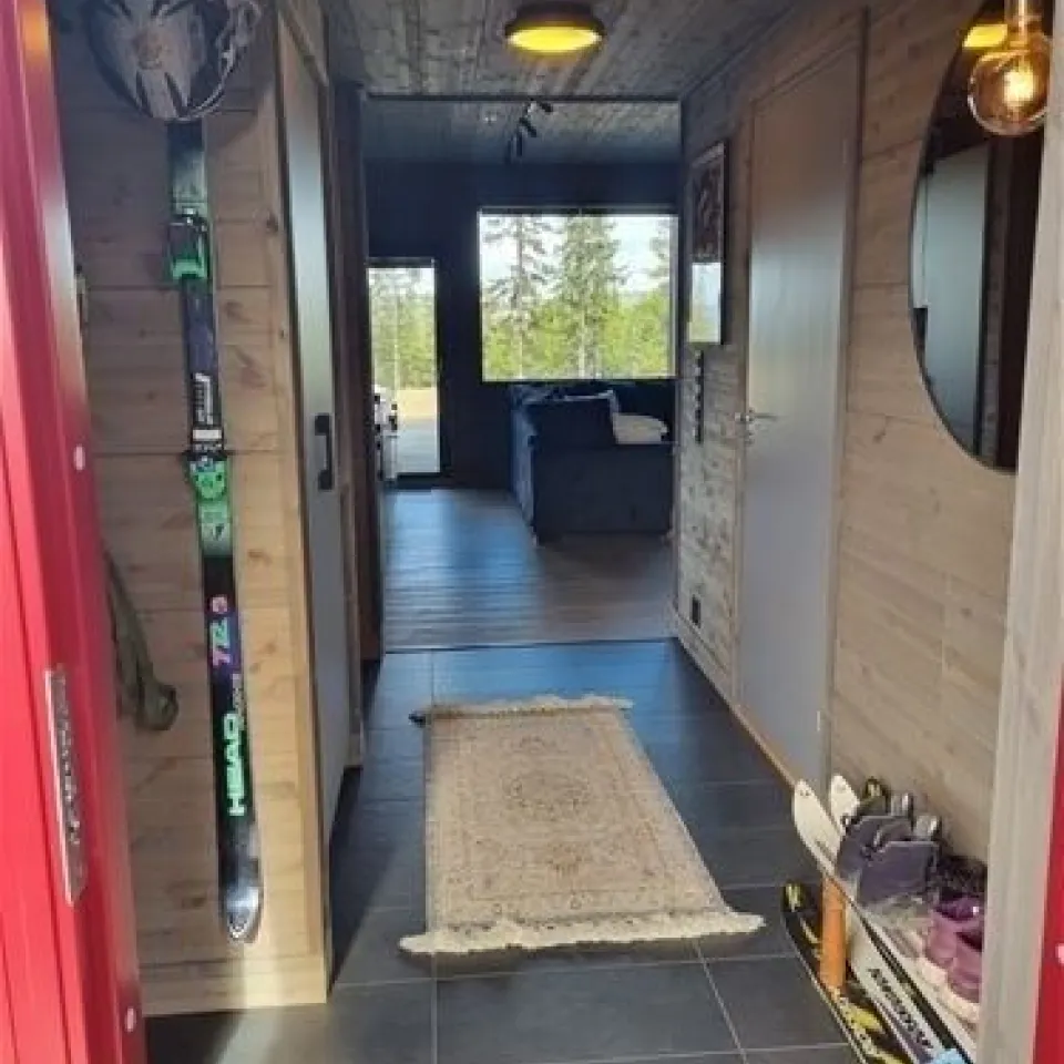 MOSETERTOPPEN BACKYARD 98B