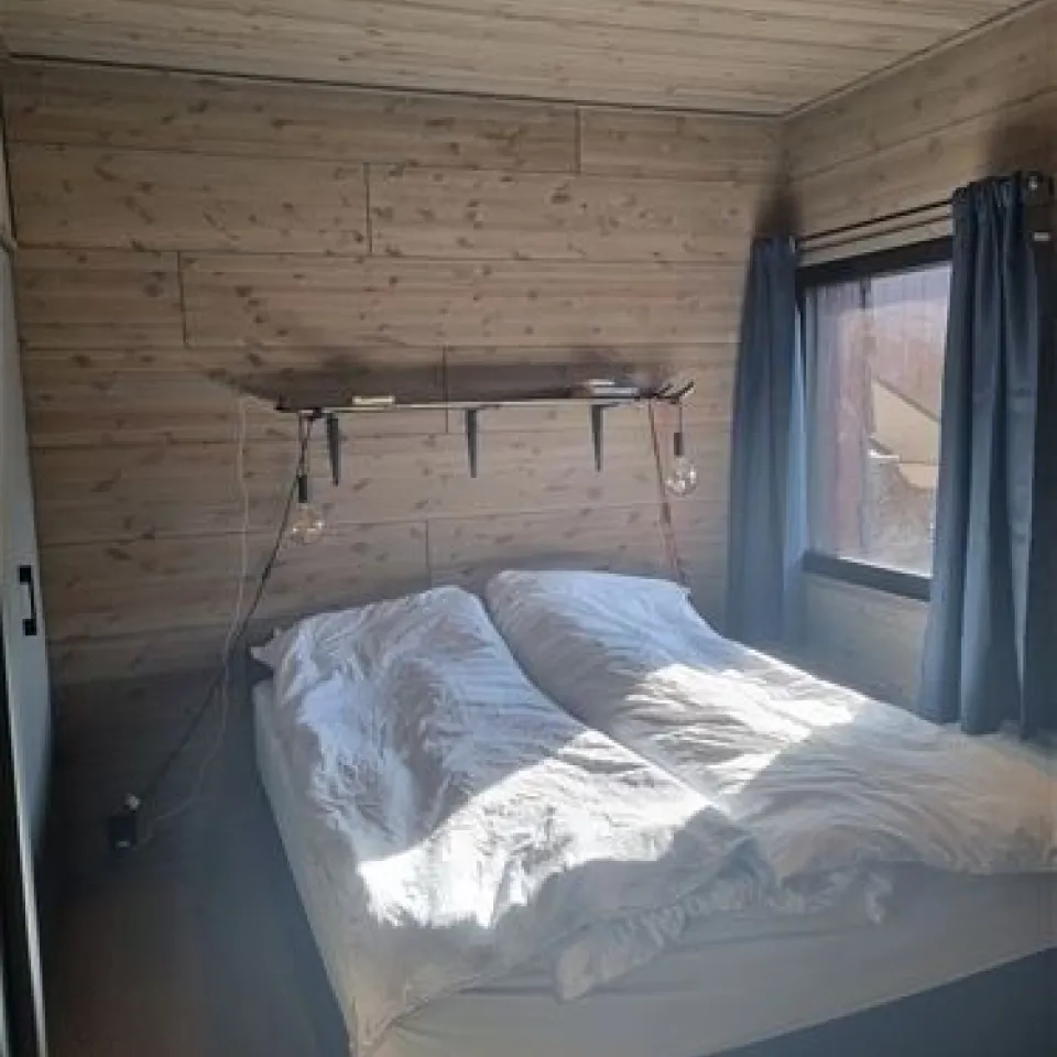 MOSETERTOPPEN BACKYARD 98B