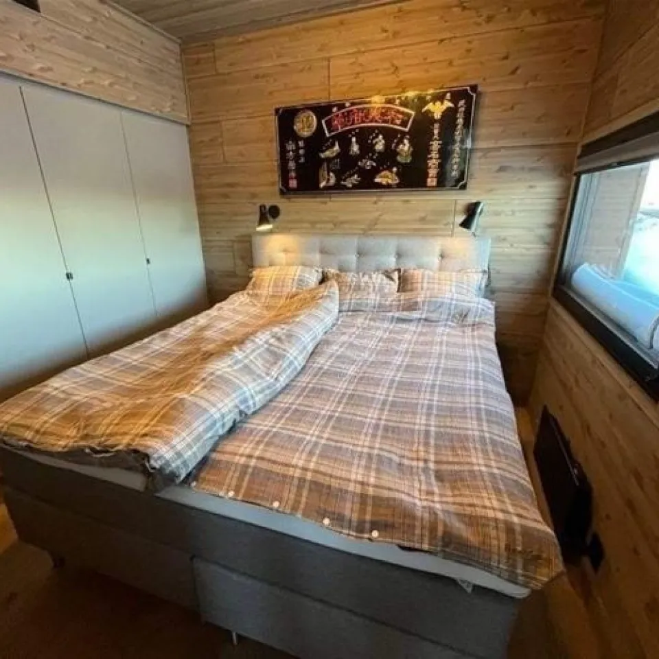 MOSETERTOPPEN BACKYARD 96C