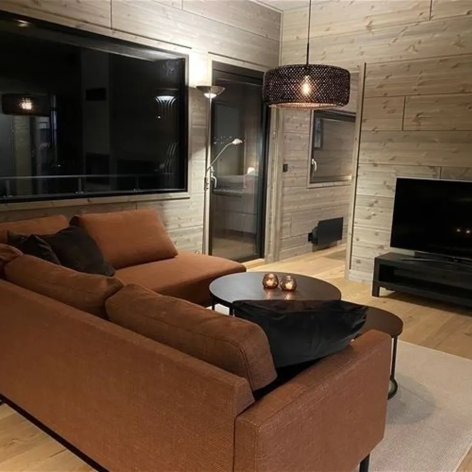 MOSETERTOPPEN BACKYARD 98D