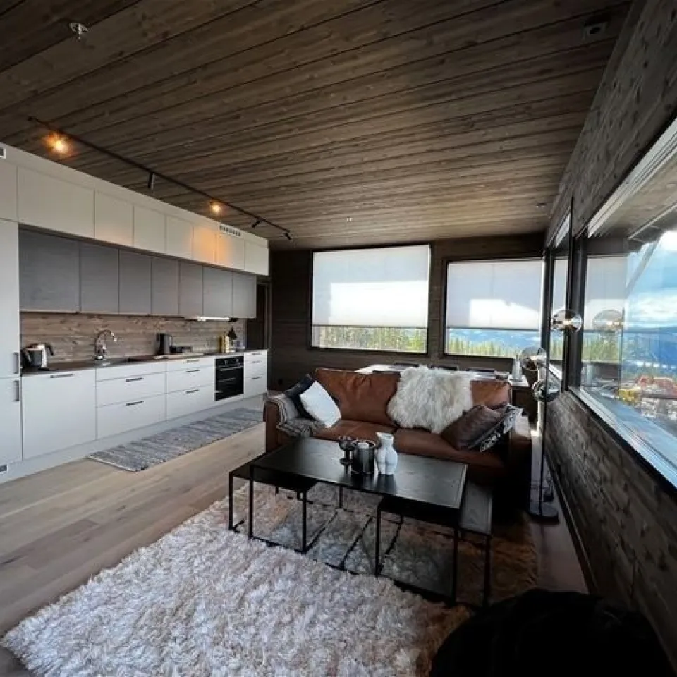 MOSETERTOPPEN BACKYARD 90D