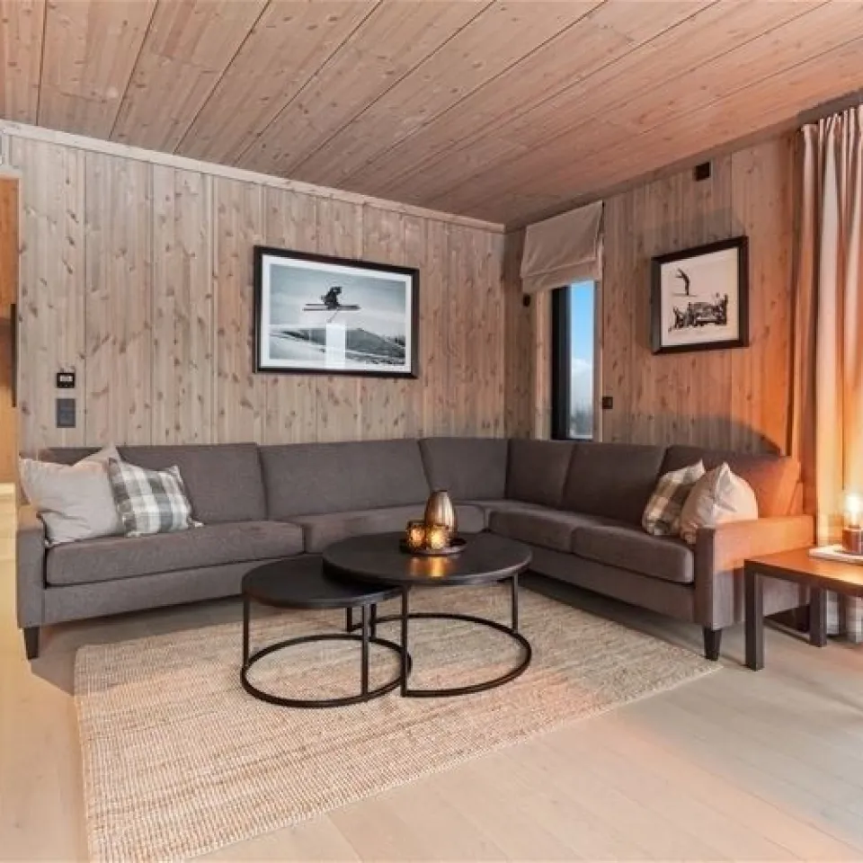 MOSETERTOPPEN SKISTADION B0101