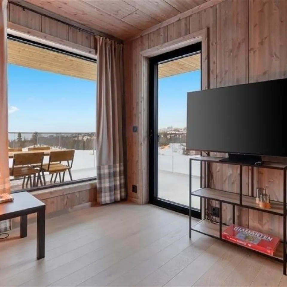 MOSETERTOPPEN SKISTADION B0101