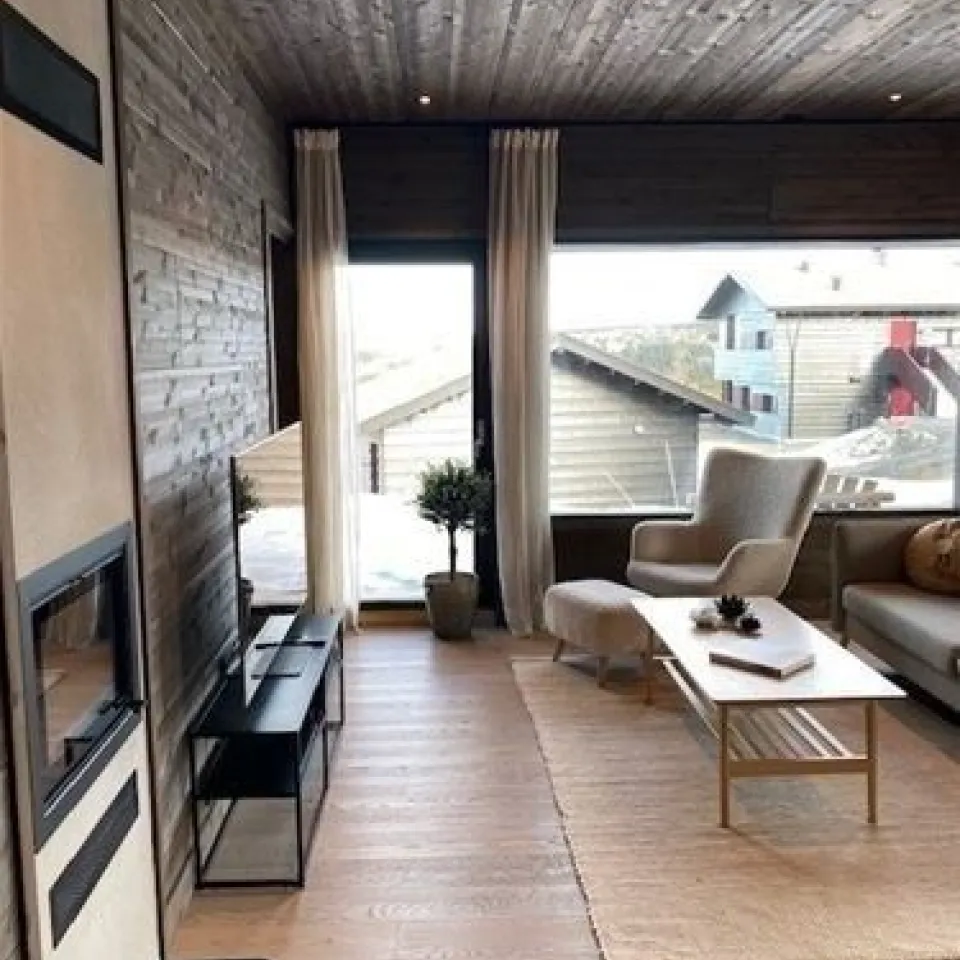 MOSETERTOPPEN BACKYARD 90C