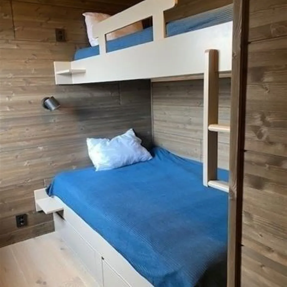 MOSETERTOPPEN BACKYARD 90C