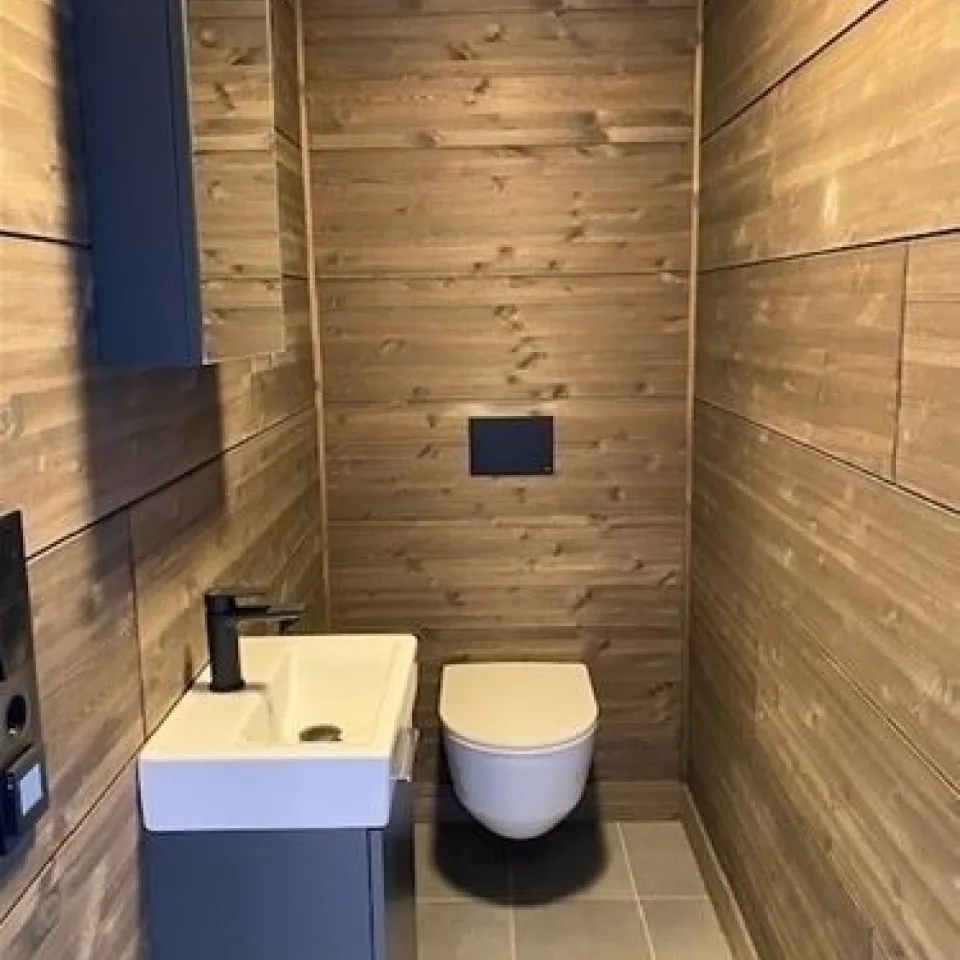 MOSETERTOPPEN BACKYARD 90C