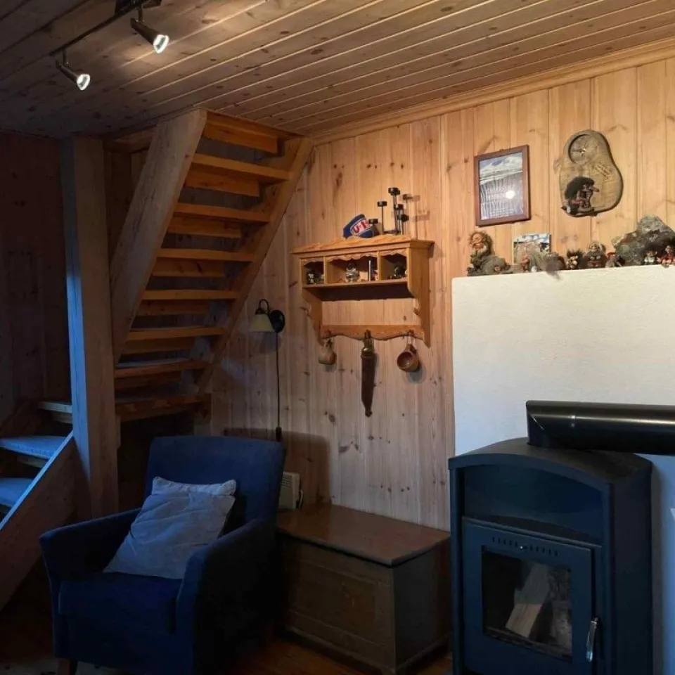 ØVRE STØLSVEGEN 37