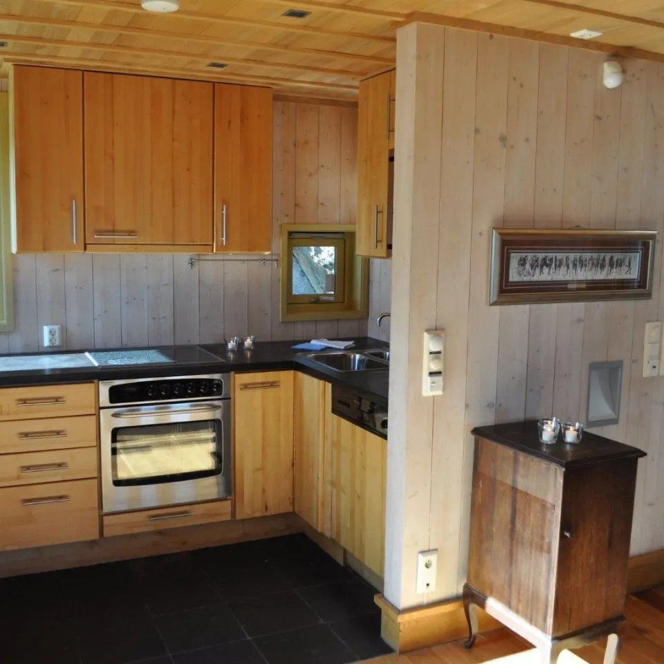 FURUSETH ALPIN LODGE