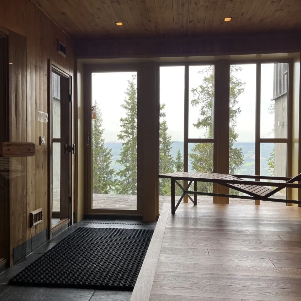 FURUSETH ALPIN LODGE