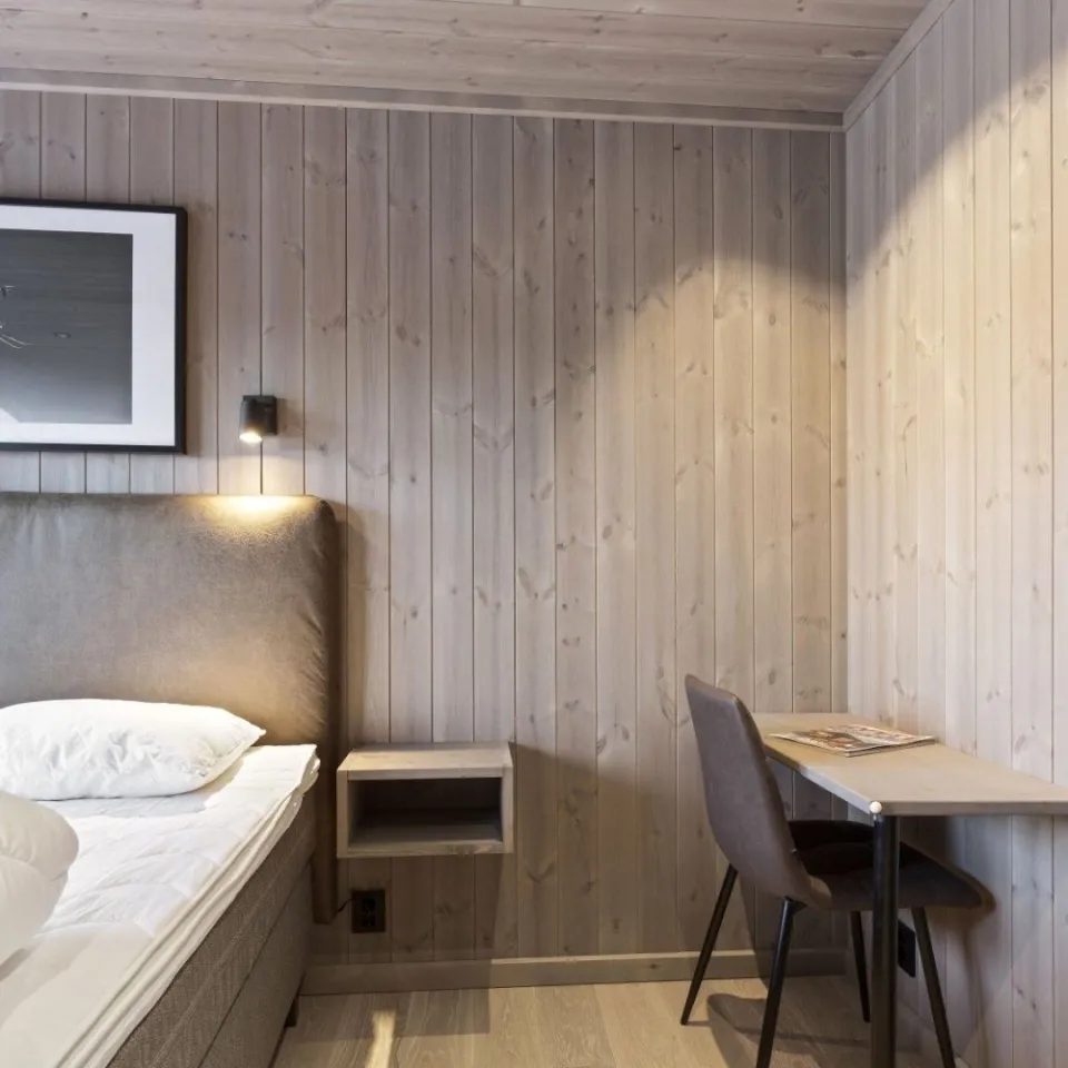 KVITFJELL VARDEN LODGE