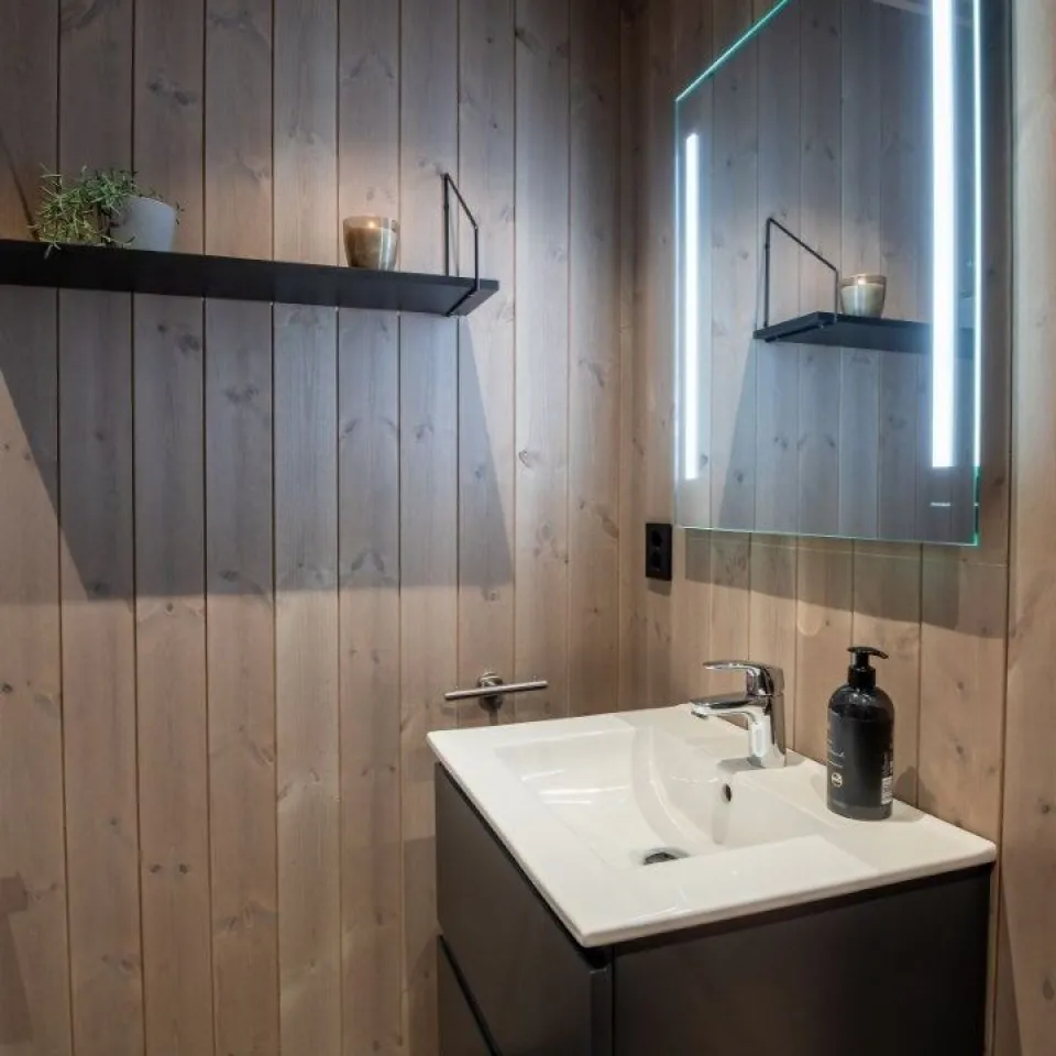 KVITFJELL VARDEN LODGE