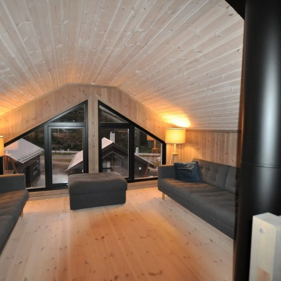 KVITFJELL ALPINGREND 8A