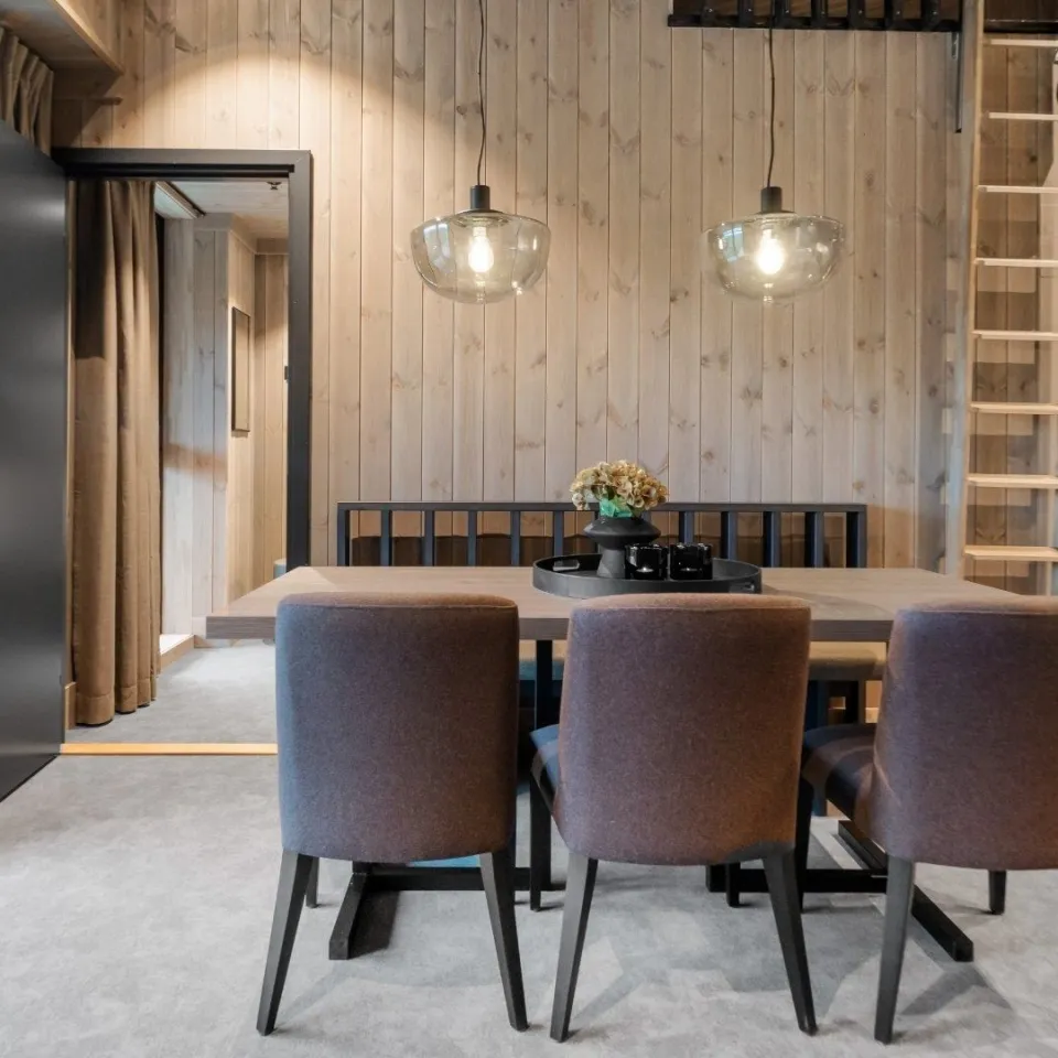 YTTERSVINGEN COMFORT MED BALKONG C3.4