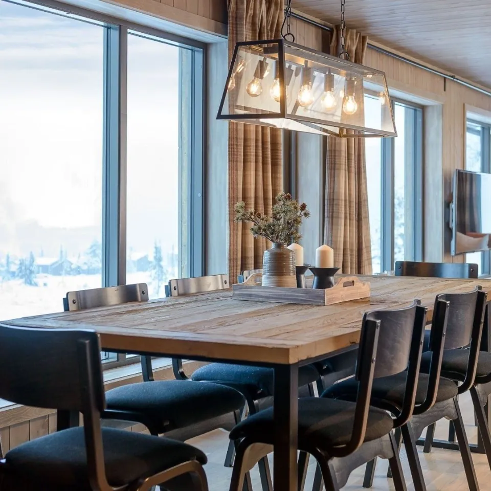 VARDEN FJELLANDSBY 222