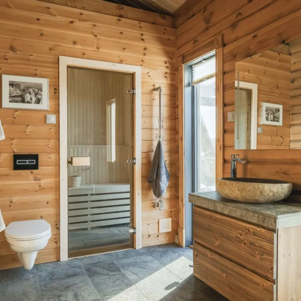 BJØNNLITJØNNVEGEN 45