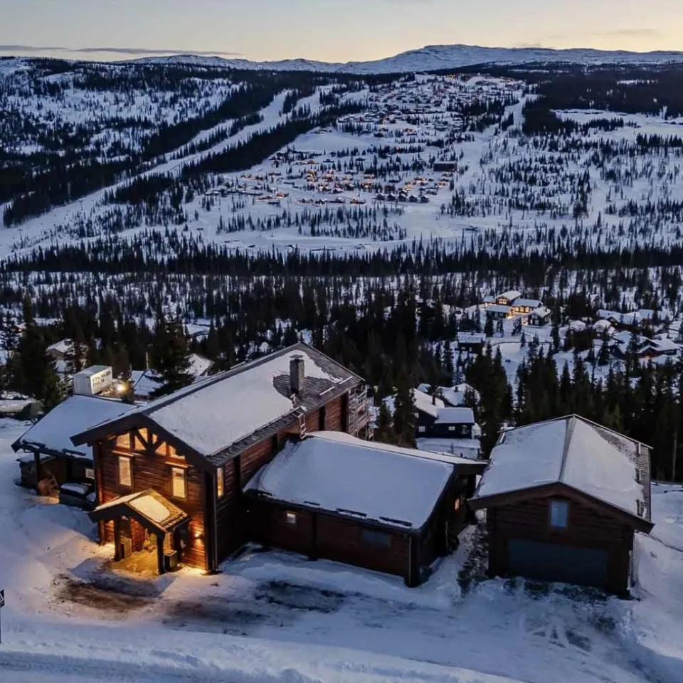 BJØNNLITJØNNVEGEN 45