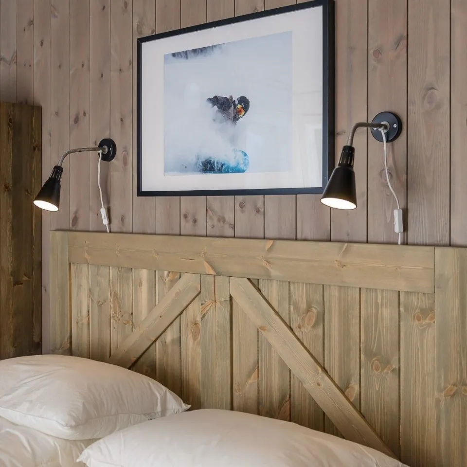 VARDEN FJELLANDSBY 208