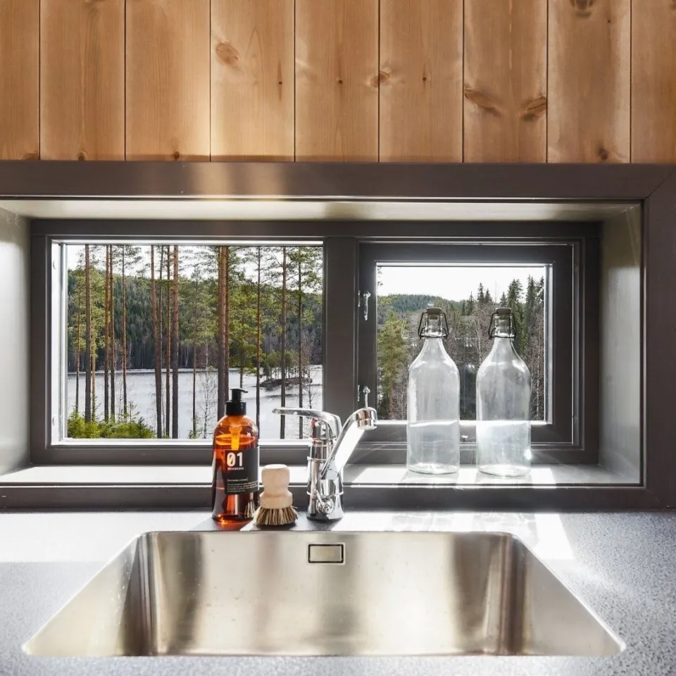 VARDEN FJELLANDSBY 210