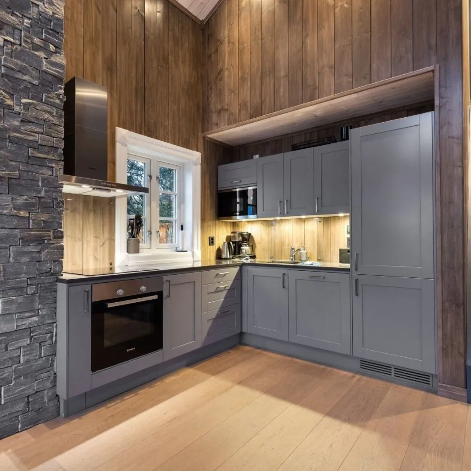 BJØNNLITJØNNVEGEN 17B