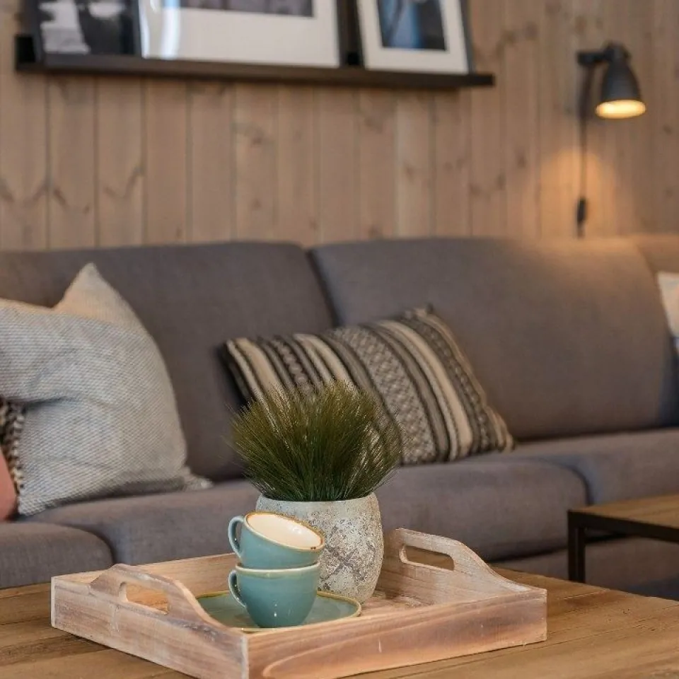 VARDEN FJELLANDSBY 226