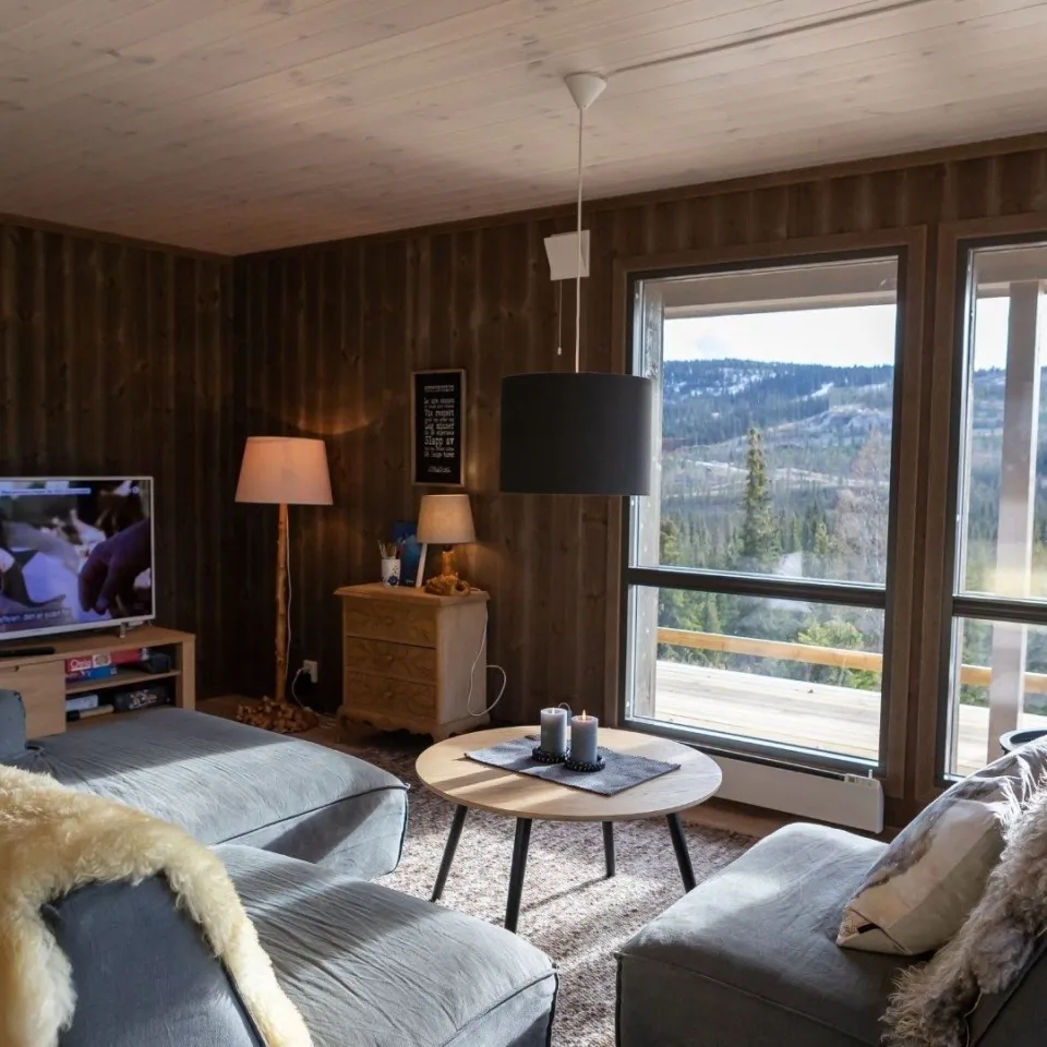 BJØNNLITJØNNVEGEN 4