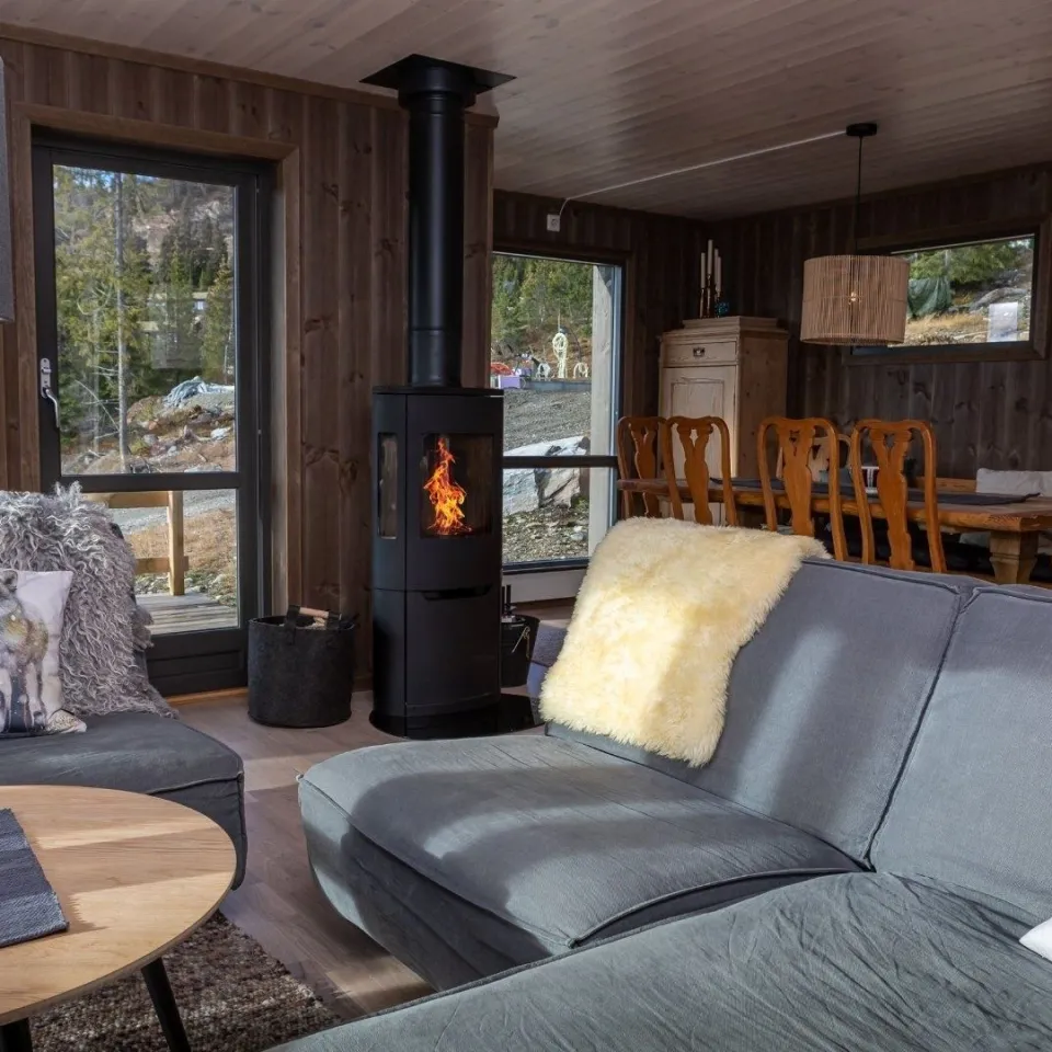 BJØNNLITJØNNVEGEN 4