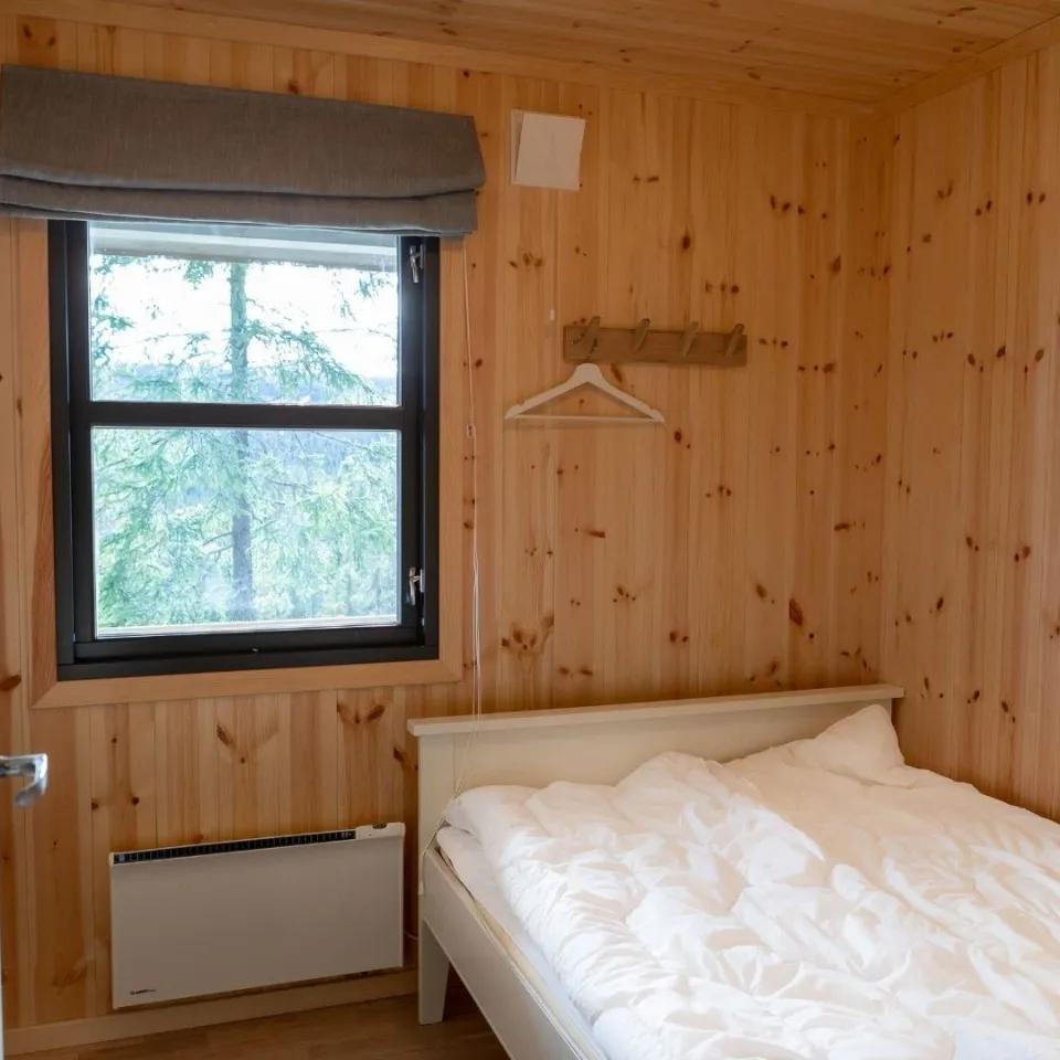 BJØNNLITJØNNVEGEN 4