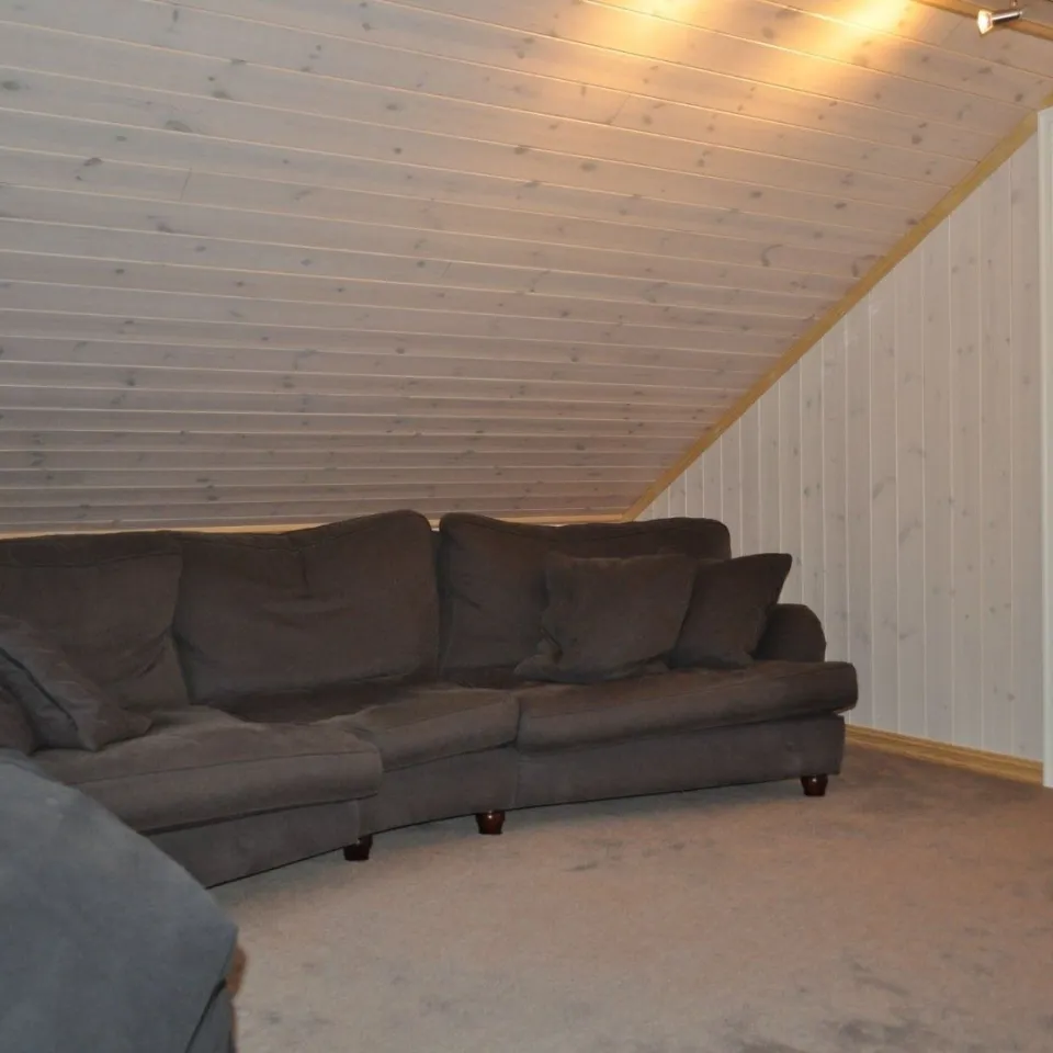 BJØNNLITJØNNVEGEN 33