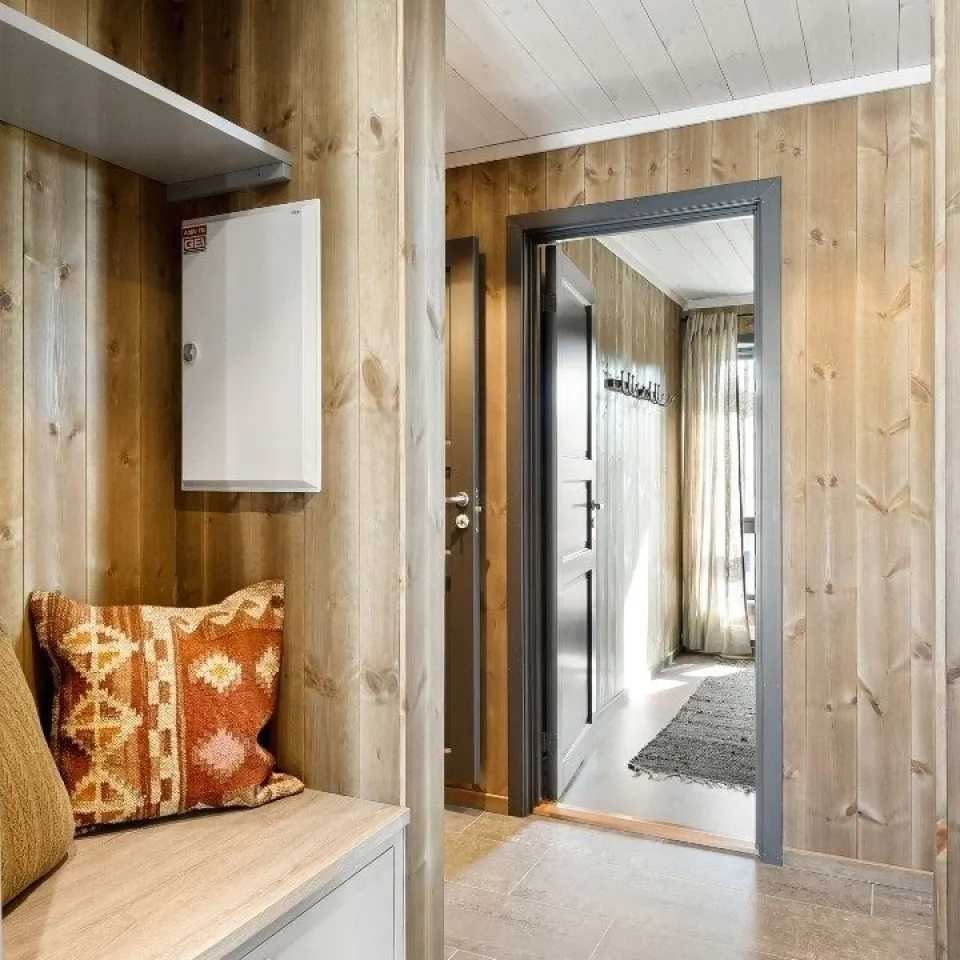 VARDEN FJELLANDSBY 206