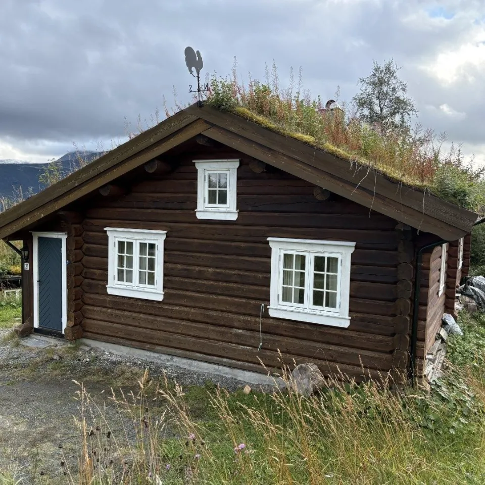 STØLSTRØAVEGEN 21