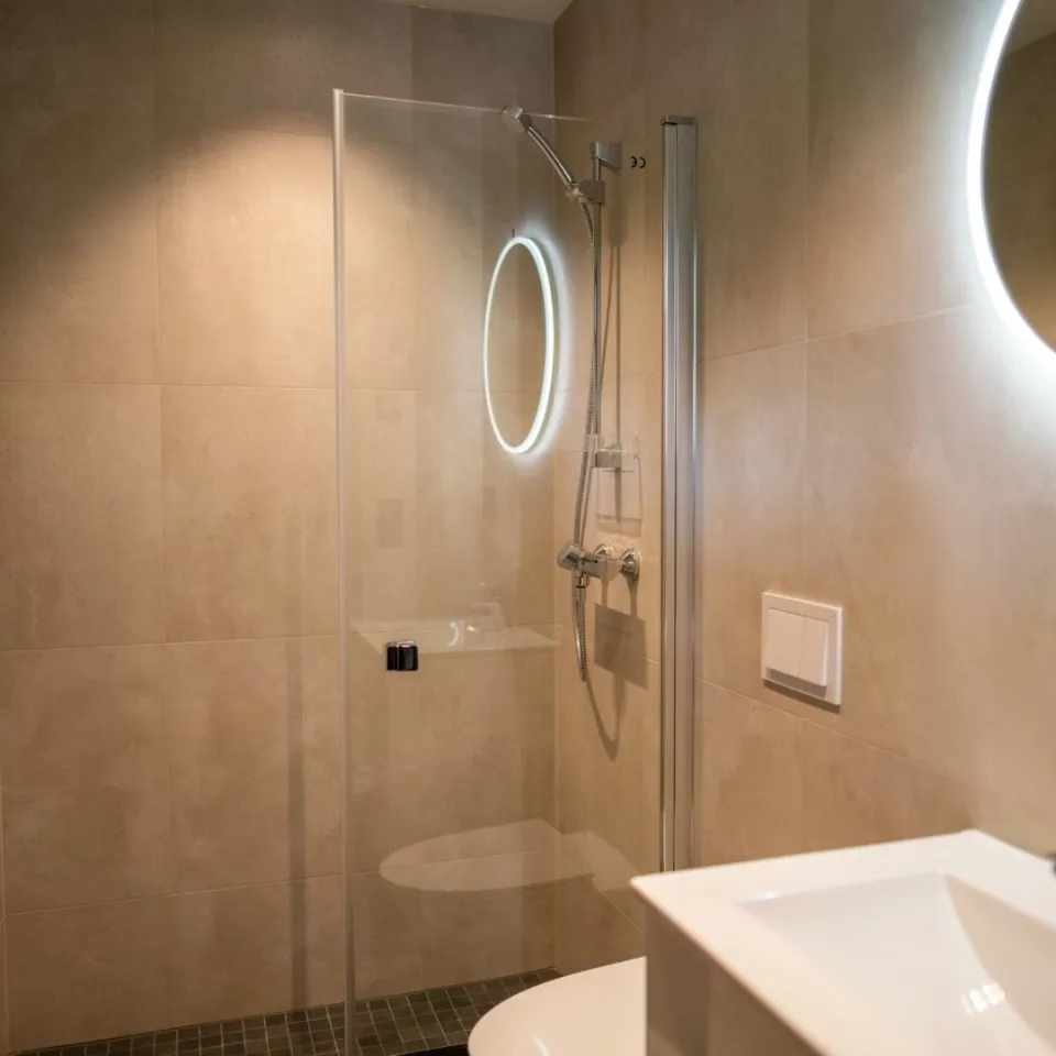 Leilighet for 3 personer med dusj og wc