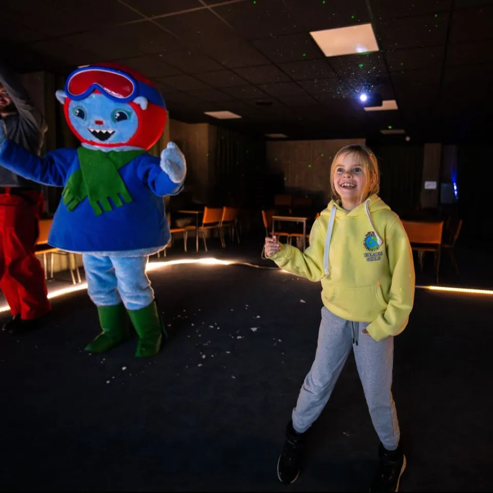 Abend-Disco und Karaoke mit Jøkul