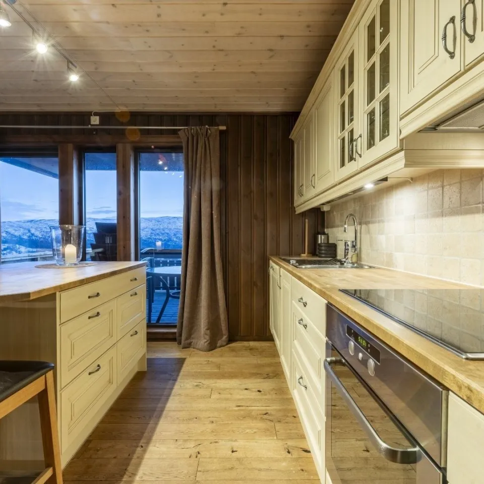 OPPDALSTOPPEN LEILIGHET 3