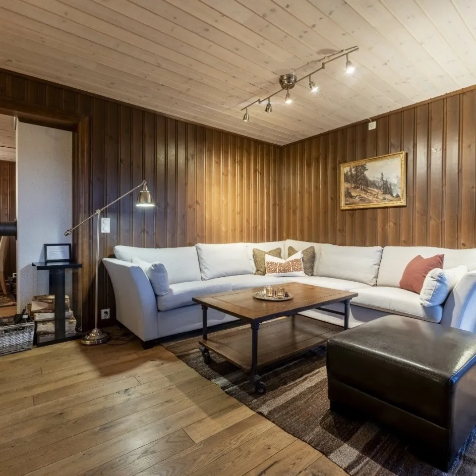 OPPDALSTOPPEN LEILIGHET 3