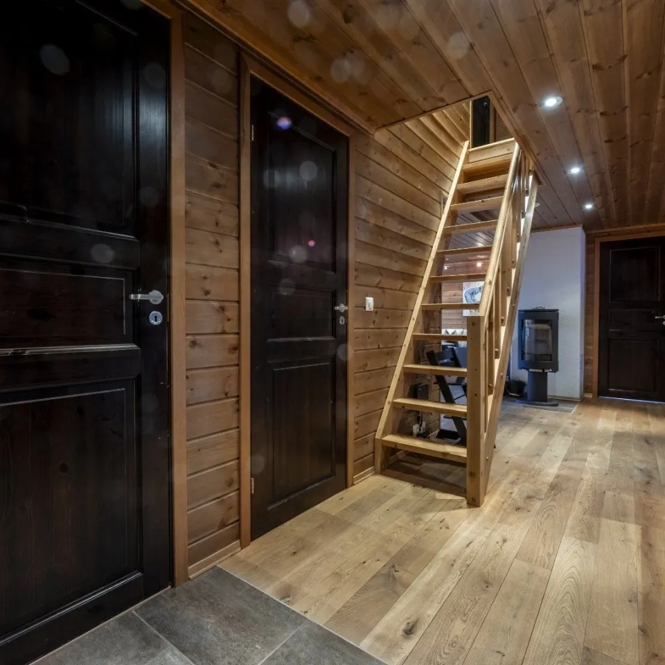 OPPDALSTOPPEN LEILIGHET 4