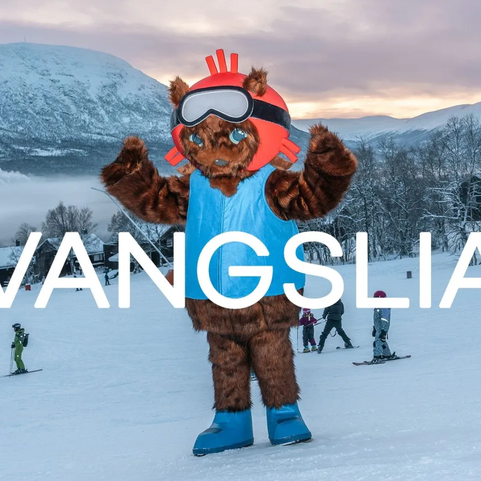 Triff Moskar auf den Hängen (copy) (copy)