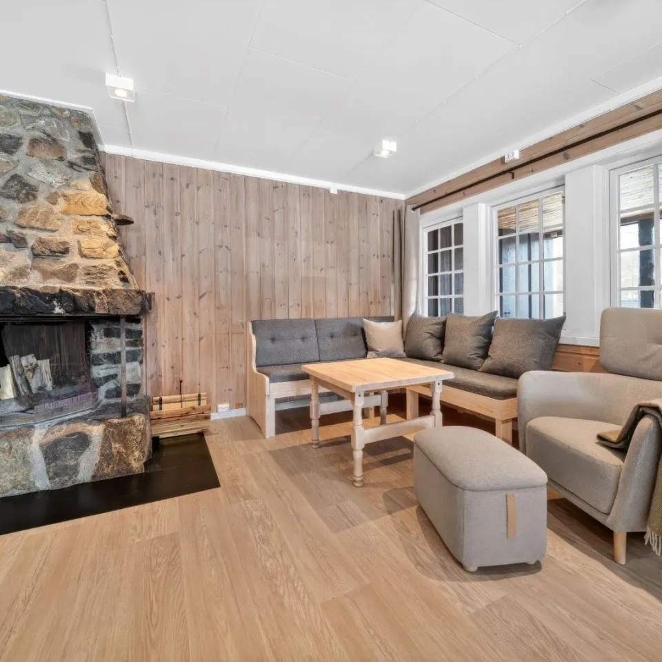 6-bed cabin Høgsveen with shower and toilet