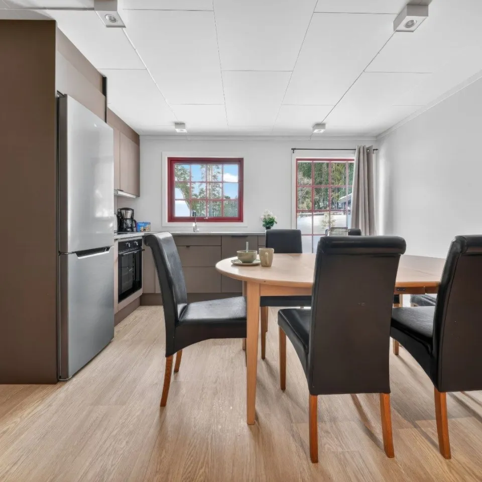 6-bed cabin Høgsveen with shower and toilet