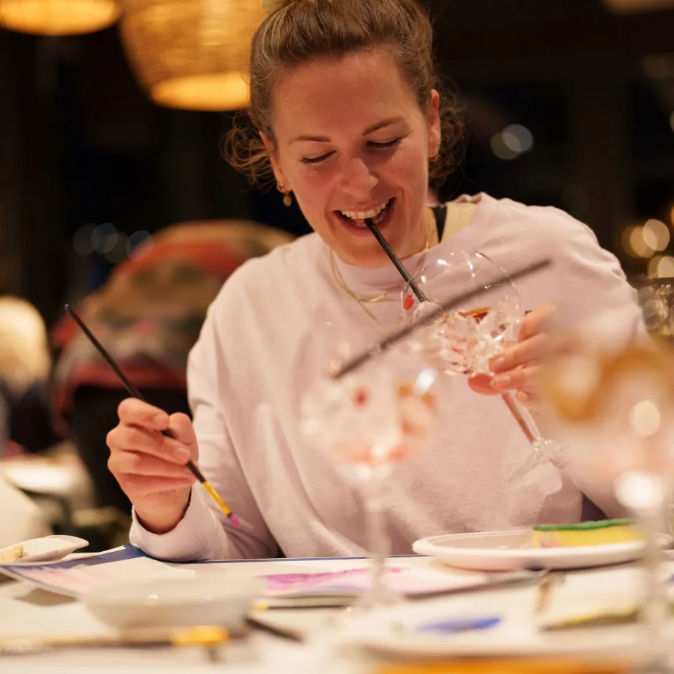 Paint and Sip i høstferien - Topp-caféen