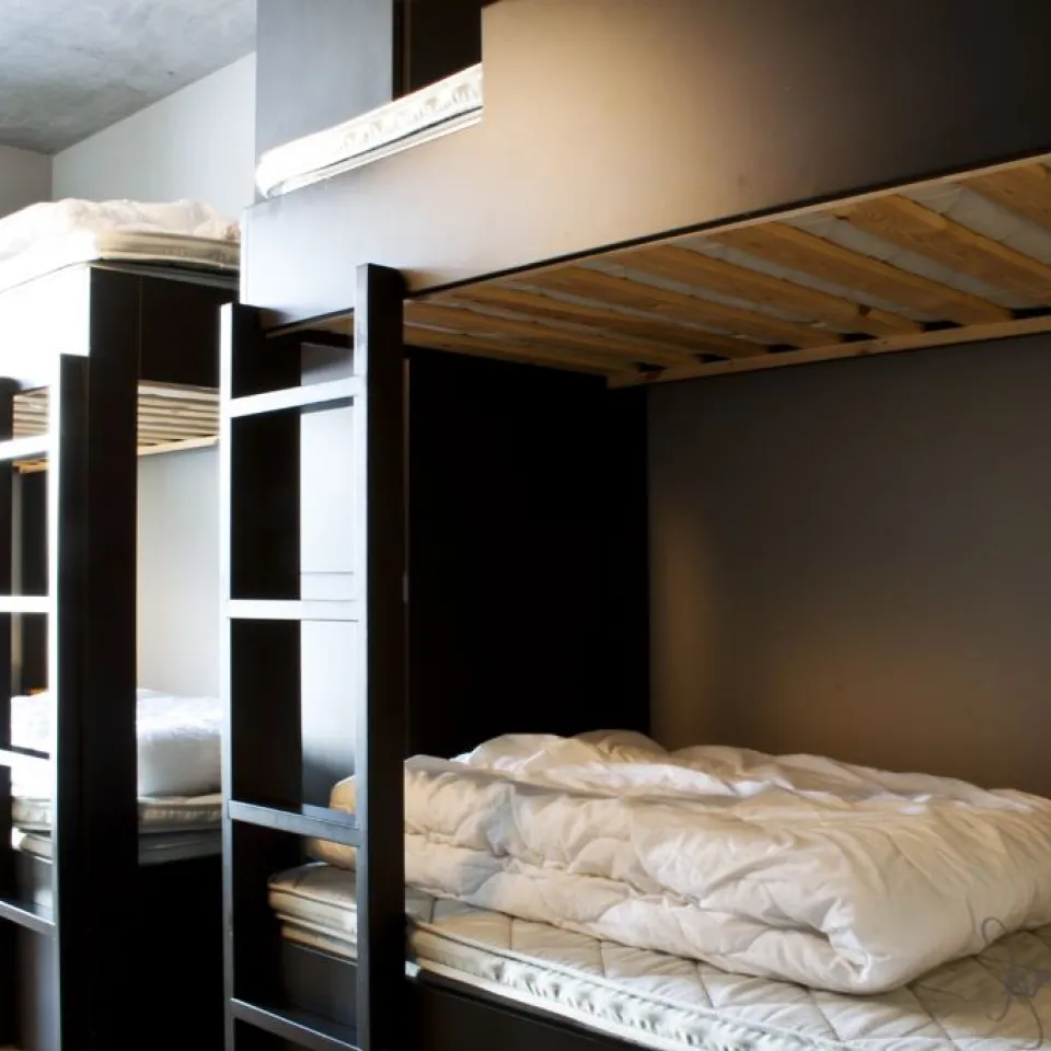 STUDIO H A109