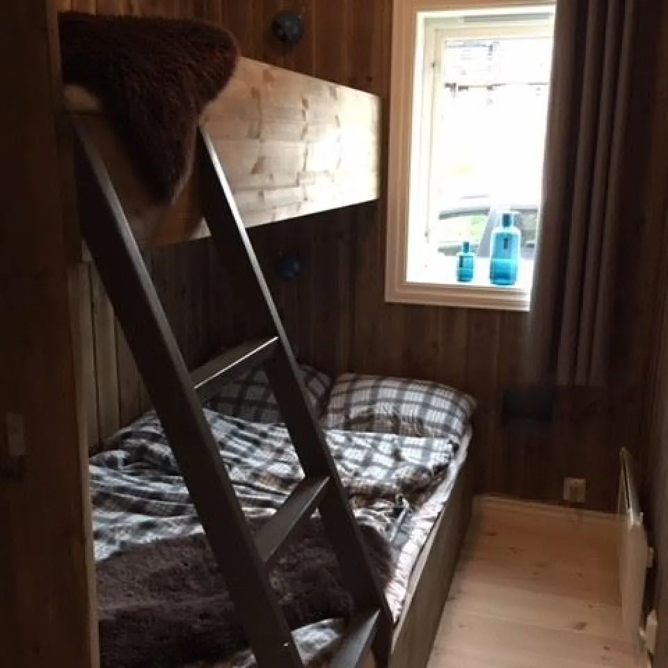 STORSLÅVEGEN 33
