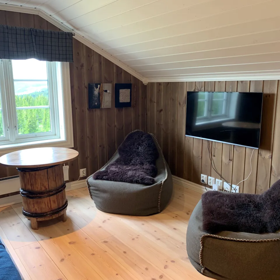 STORSLÅVEGEN 33