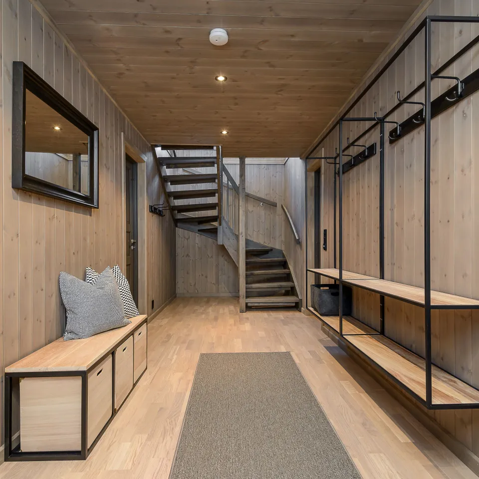 VARDEN FJELLANDSBY 202