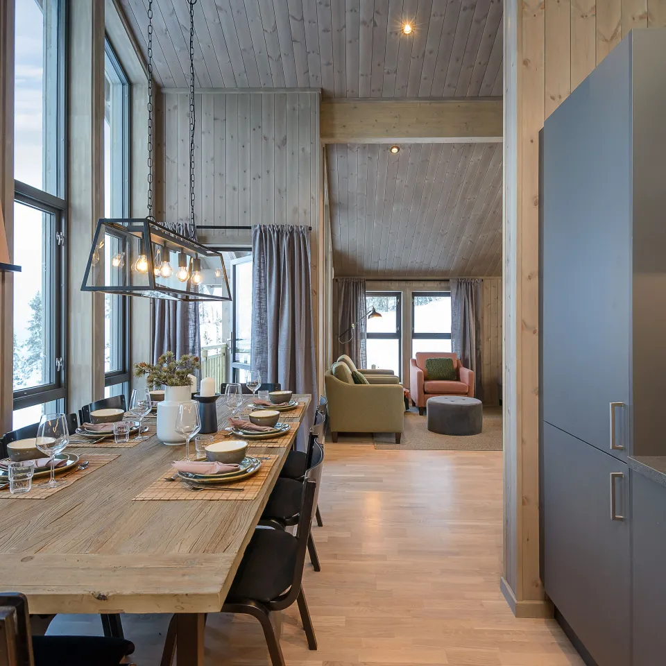 VARDEN FJELLANDSBY 202