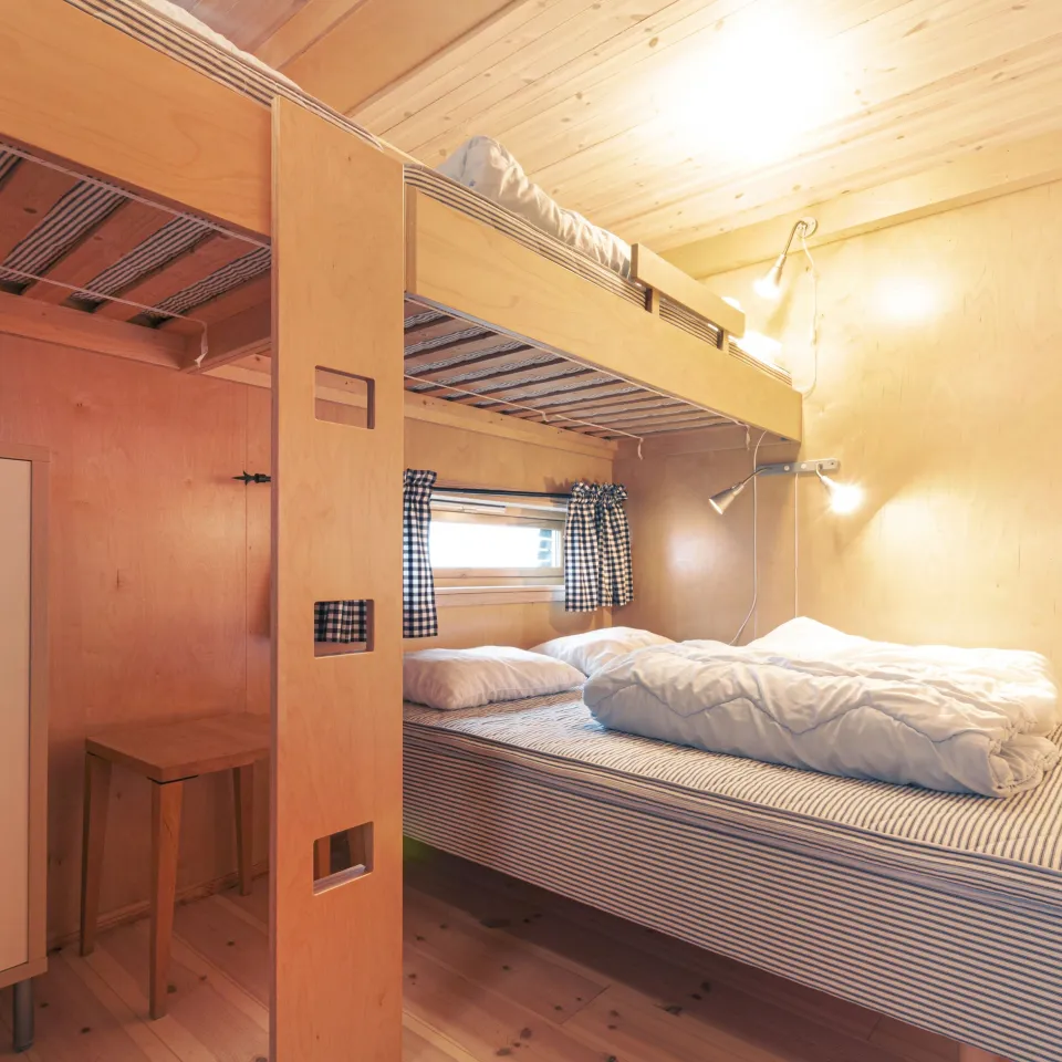BASE CAMP 121