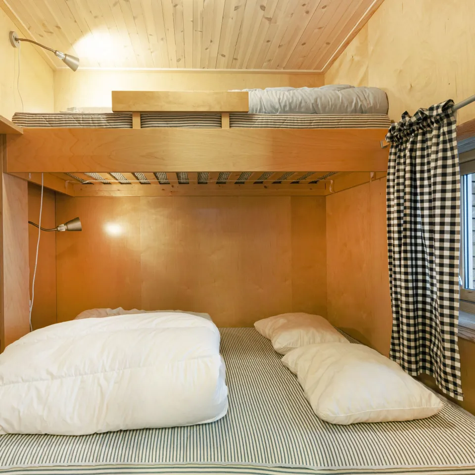 BASE CAMP 121